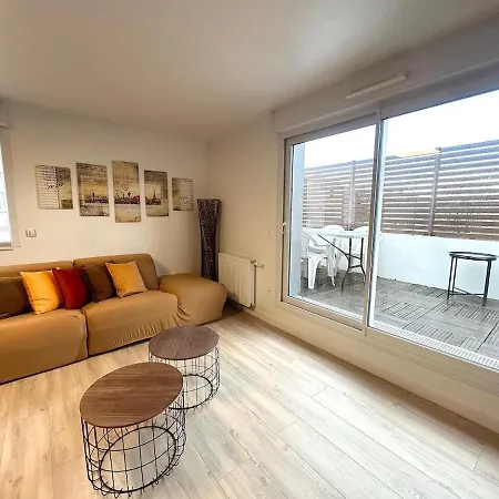 Rooftop Duplex 2 Steps From Paris * Vitry-sur-Seine