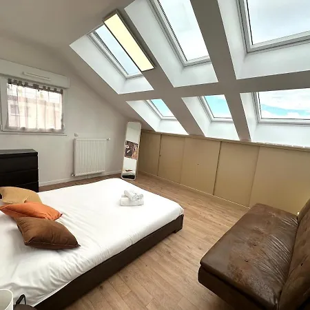 Rooftop Duplex 2 Steps From Paris Apartman *